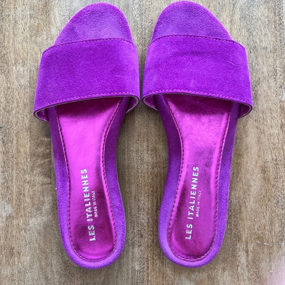 NWOT Slide Flat Sandal Fuchsia, Sz. 41